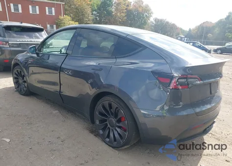 2022 Tesla Model Y Performance Dual Motor All-Wheel Drive from USA, damaged, VIN 7SAYGDEF9NF368188